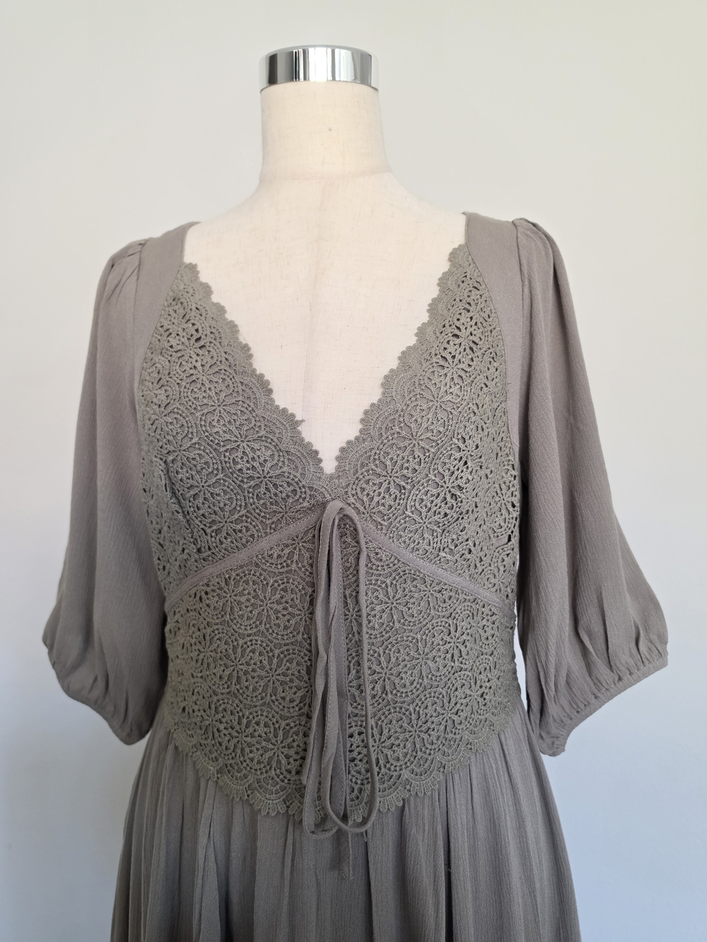 Crochet Bodice Maxi Dress in Olive with Puff Sleeves - Picture 10 of 13